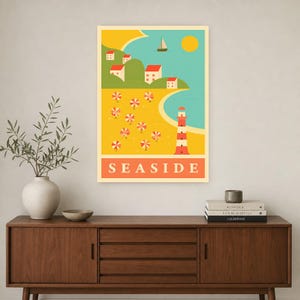 Zestaw grafik ściennych „Saffron Coastal Travel” | Plakat retro z plażą | Wydruk w galerii Seaside zdjęcie 2