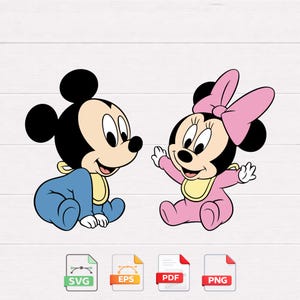 Puede incluir: Ilustración digital de bebé Mickey Mouse y bebé Minnie Mouse. Mickey lleva un body azul y Minnie un body rosa con un lazo rosa. Ambos tienen baberos amarillos. La imagen incluye iconos de tipo de archivo SVG, EPS, PDF y PNG.