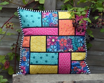 PDF Pattern: Mosaic Cushion (Twin Needled)