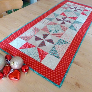PDF Pattern: Festive Stars Table Runner