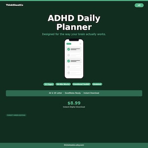 Może przedstawiać: Zestaw trzech ceramicznych kubków z nakrapianym, matowym wykończeniem. Kubki są w odcieniach kremu, jasnoszarym i ciemnoszarym. Każdy kubek ma prosty, minimalistyczny design.