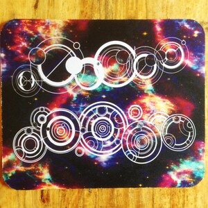 Alfombrilla de ratón personalizada, Tu nombre en Gallifreyan, Alfombrilla de ratón personalizada, Regalo de escritorio de oficina