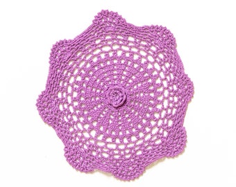 Light purple Circle Crochet doily, hand dyed vintage round Doily  FREE SHIPPING Table topper