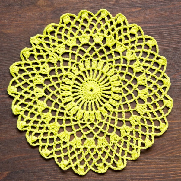 Lime green Circle Crochet doily, hand dyed vintage round Doily FREE SHIPPING