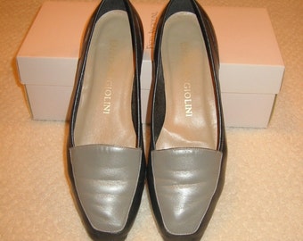 vintage womens shades of grey Enzo Angiolini leather flats . . . size 7 M