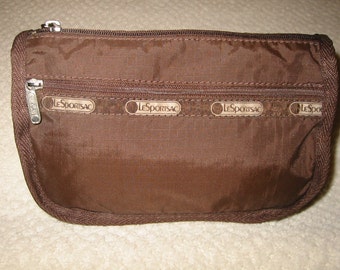 vintage  brown LeSportsac  makeup case/cosmetic bag - like new