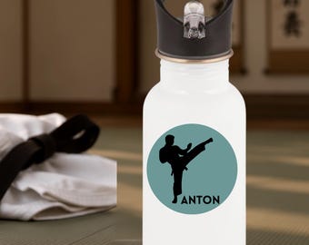 Sport Trinkflasche Fussball Karate Handball Tennis BMX Skateboard Geschenk für Jungen mit Namen zum Geburtstag  Weihnachten und Schulanfang