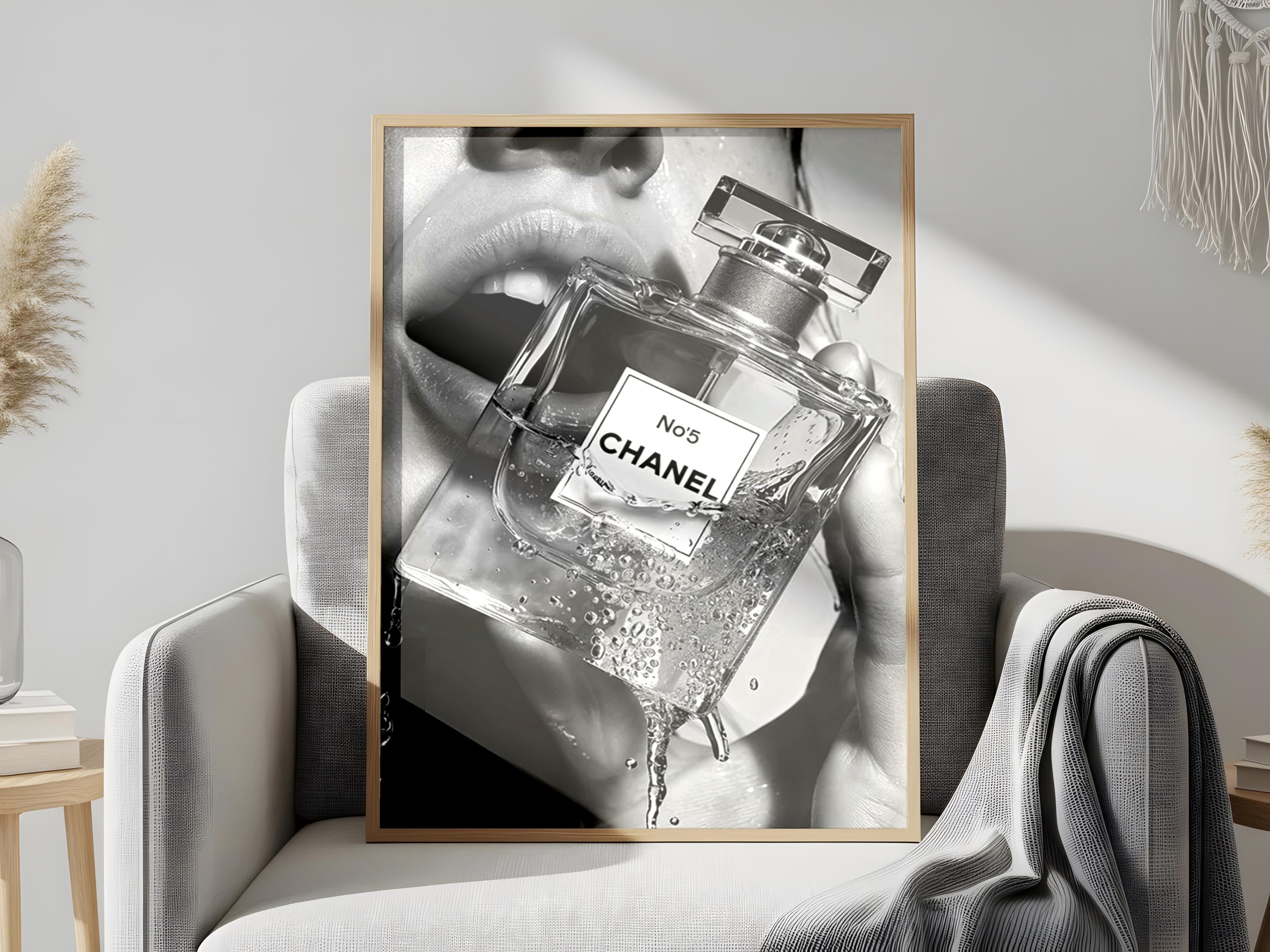 Chanel no5 art - Etsy 日本