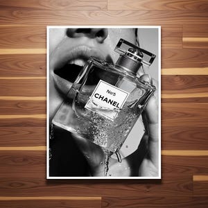 CHANEL シャネル 香水 N°5 キャンバスアート art インテリア Chanel no5 art - Etsy 日本
