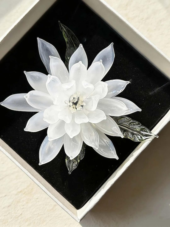 Handblown Epiphyllum Glass Sculpture-Pure Crystalline Botanical Centerpiece-Unique Graduation-Wedding Season & Father's Day Gift