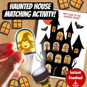 Puede incluir: Un set de actividad de emparejamiento de casa encantada con una silueta de casa negra, ventanas con personajes, una linterna y recortes. El texto incluye "HAUNTED HOUSE MATCHING ACTIVITY!" y "WHO LIVES IN THE HAUNTED HOUSE?"