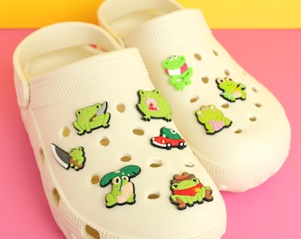 Frog Shoe Charms, Cute Toad Clips, Green Amphibian Pond Clog Pins