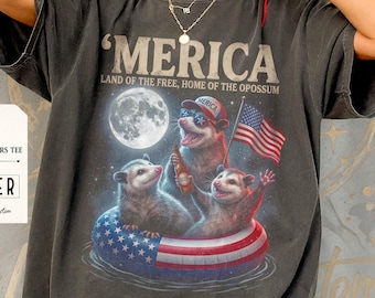 Merica Land Of The Free Opossum Shirt, T-shirt Comfort Colors 250e anniversaire des États-Unis, T-shirt animal patriotique rigolote, T-shirt américain 1776-2026
