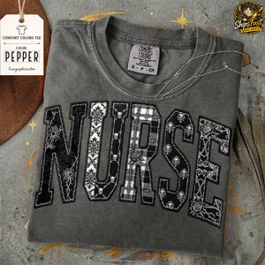 Krankenschwester Gothic Shirt, Komfort Farben Retro 90er Jahre Medizinisches Grafik T-Shirt, Vintage Blumen Patchwork Krankenschwester Tshirt, Ästhetisches Dark Academia Stilloberteil