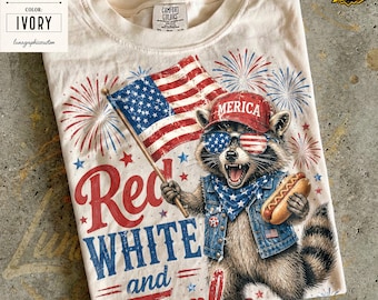 Chemise couleurs confort rouge blanc et raton laveur sauvage, t-shirt drôle 4 juillet, t-shirt patriotique raton laveur, chemise jour de l'indépendance, t-shirt drôle USA
