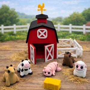 Puede incluir: Una escena de granja en miniatura con un granero rojo, techo negro y veleta amarilla. La escena incluye una valla blanca, una paca de heno amarilla y figuras de animales: una vaca, un cerdo, un caballo y una oveja.