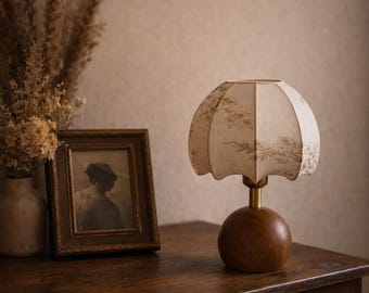 Lámpara de escritorio retro hecha a mano – Escena nocturna cálida, decoración vintage para dormitorio