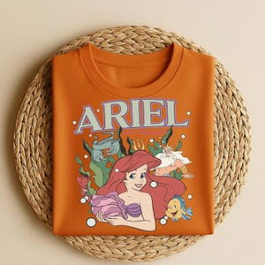 Camiseta de Ariel de Disney, camiseta infantil de La Sirenita, camiseta de la princesa Ariel para niñas pequeñas, camiseta para viaje a Disneyland para niñas, camiseta de regalo floral de Ariel, camiseta de Ariel imagen 4
