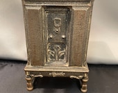 Antique 1930 s Cast Iron Steel Majestic Radio Still Bank Arcade Original 831