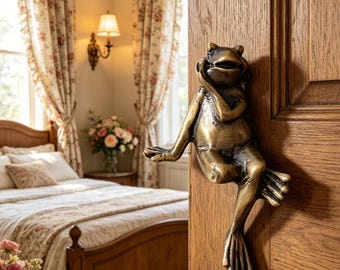 Handgefertigter Frosch Messinggriff - wunderlicher von der Natur inspirierter Schrankknauf, warmes Wohndekor, perfektes Einweihungsgeschenk