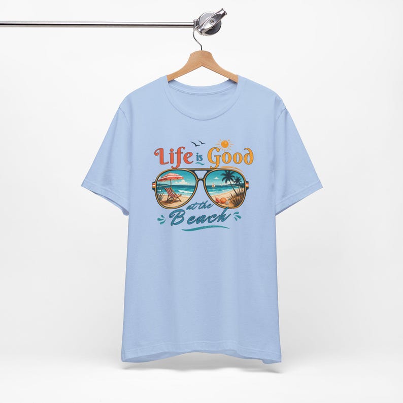 La vita è bella in spiaggia, maglietta estiva retrò, regalo per gli amanti della spiaggia, maglietta per le vacanze, maglietta grafica da donna, outfit estivo immagine 8