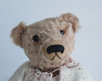 Artist Bear OOAK Mohair fully jointed "Norah"