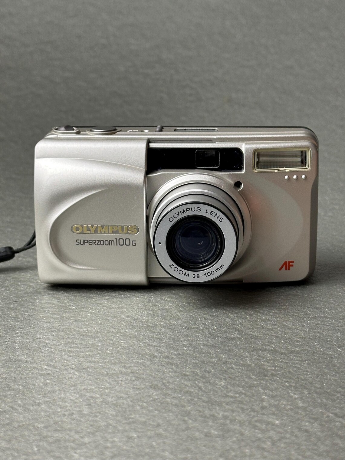 Olympus Superzoom 100G 35mm Film Camera Compact Zoom Tested Working, photo 2 sur 5