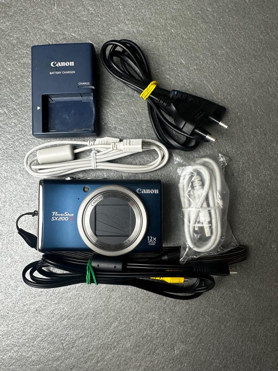 Canon Powershot SX200 IS Digital Camera 12x Zoom Compact Digicam