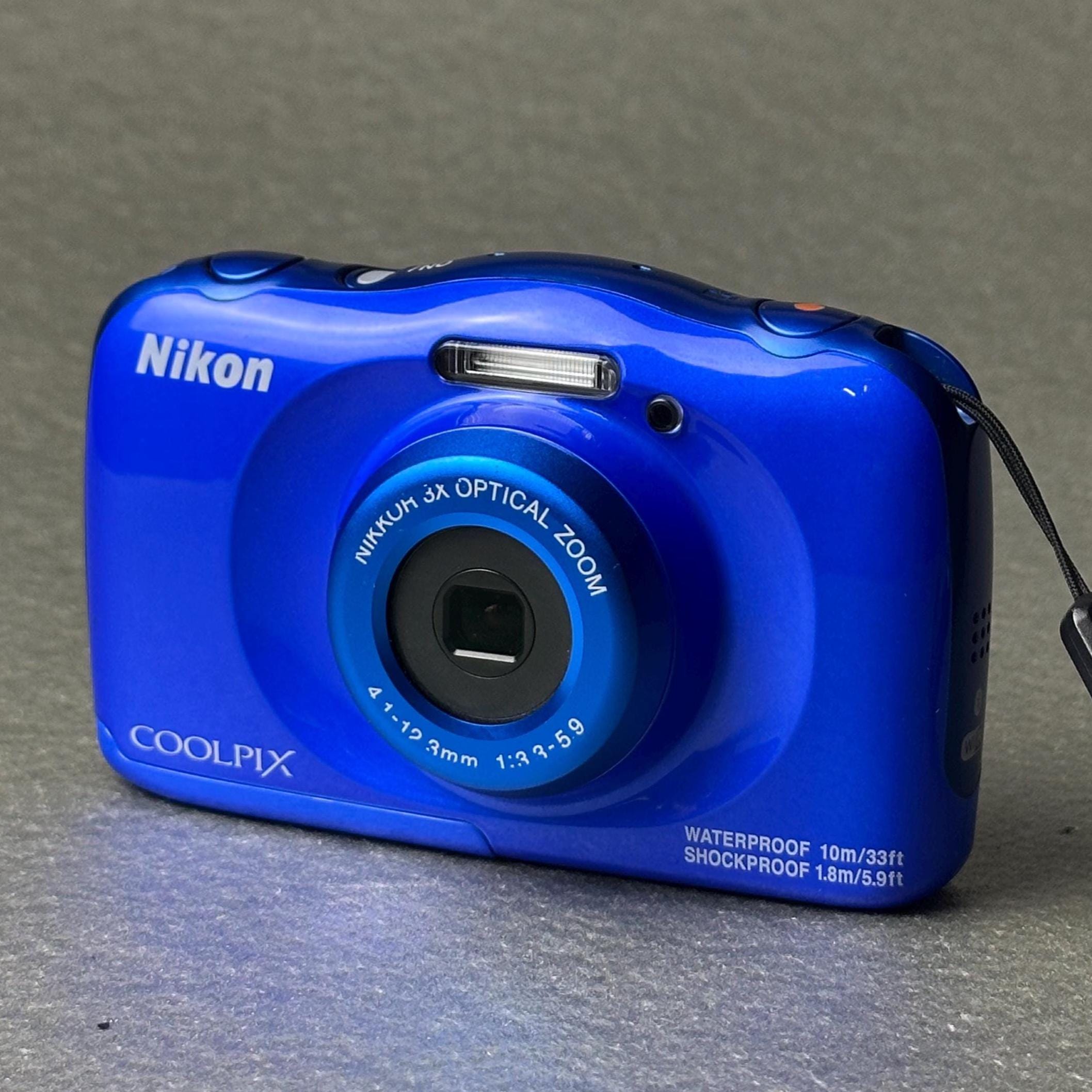 Blue Nikon Coolpix W150 Waterproof Digital Camera Tested Working