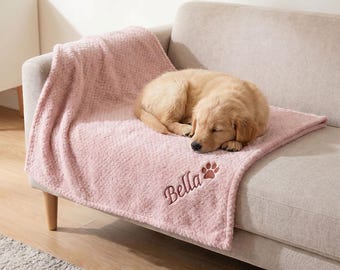 Engraved Name Pet Throw Blanket, Personalized Bedding for Dogs & Cats, Thoughtful Pet Birthday Gift