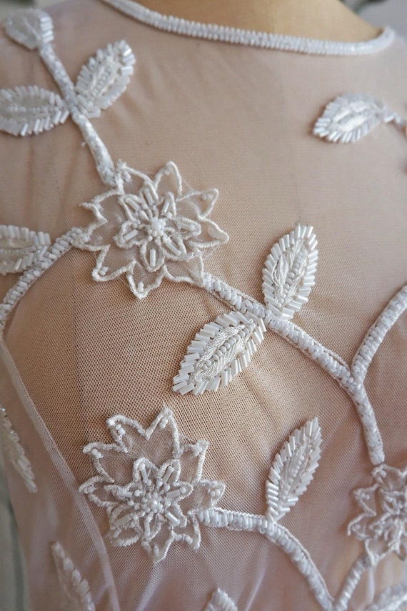 White Sheer Mesh Beaded Floral Top/ Chiffon  Embr… - image 5