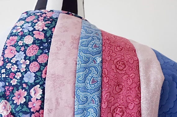 Vintage 70s Patchwork Floral Quilt Jacket | Boho … - image 3