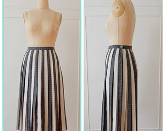 Vintage 90's Wool Pleated Striped Black and White Maxi Skirt/ Liz Claiborne/ High Waisted/ Dark Academia/ Petite 6