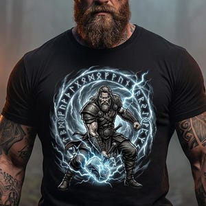 Noors Viking Warrior-T-shirt, Thor Mjolnir Hammer-afbeelding T-shirt