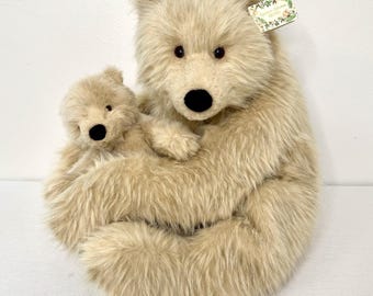 Peluche Gund "Bear Necessity" Signature Collection, edición limitada de 8/500, firmado, 53 cm (21 pulgadas), sentado.