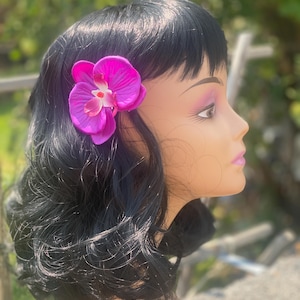 Tiki cutie-fuschia colored orchid hair clip, pinup, tiki oasis, tiki, viva Las Vegas, tropical pinup