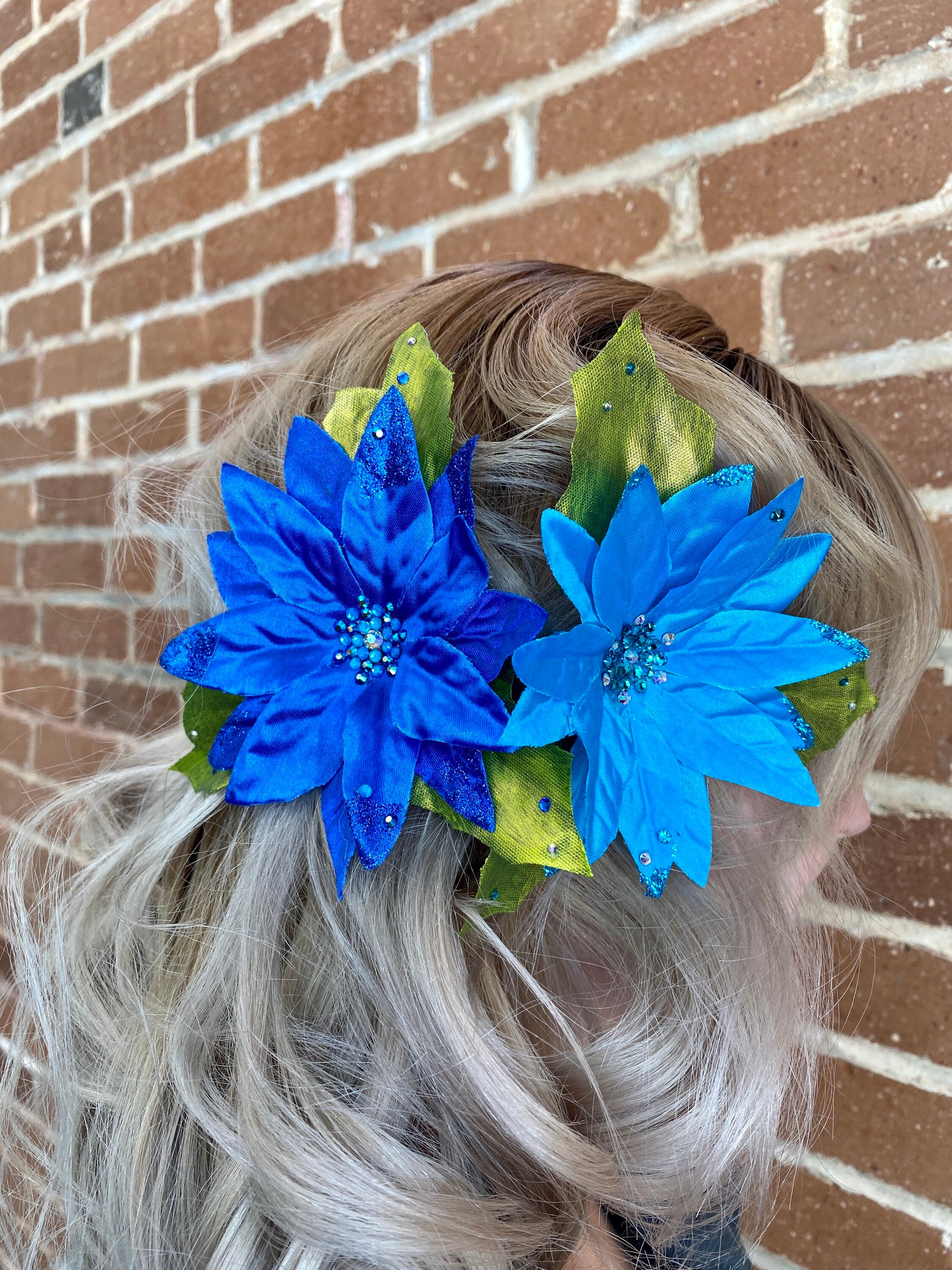 Poinsettia Hair Clip-turquoise With Assorted Swarovski  display picture 3