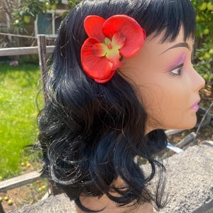 Tiki cutie-flame colored orchid hair clip, pinup hair, tiki, tropical, rockabilly, viva Las Vegas, tiki oasis, tropical pinup
