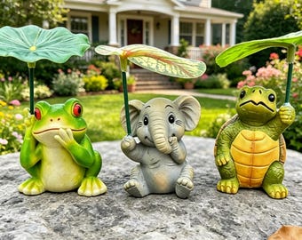 Cute Resin Animal Garden Figurines, Frog Elephant Turtle with Leaf Umbrella, Mini Outdoor Yard Decor, Whimsical Garden Gift