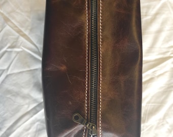 Large Leather Dopp Kit