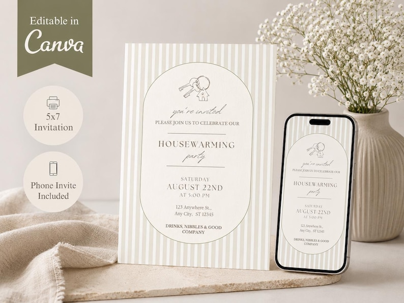 Puede incluir: Una tarjeta de invitaci&oacute;n de 5x7 pulgadas para una fiesta de inauguraci&oacute;n y una plantilla digital para tel&eacute;fono. El dise&ntilde;o presenta rayas verticales beige, un marco arqueado central, un icono de llave y texto que incluye "you're invited" y "housewarming party".
