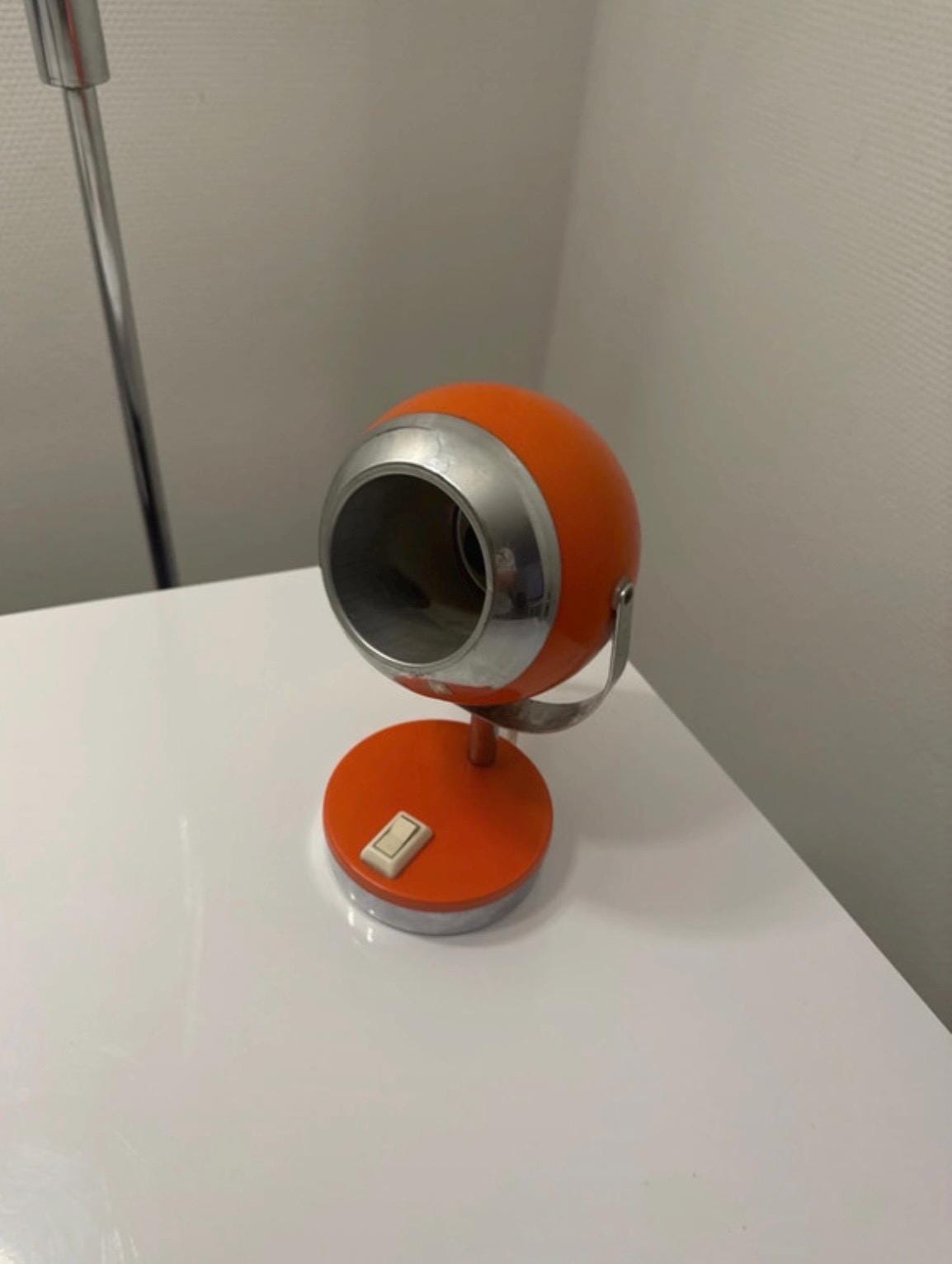 Etsy - Retr73 Argent Vintage Eyeball Lamp Orange 1970S Space Age Desk Adjustable Retro Lighting
