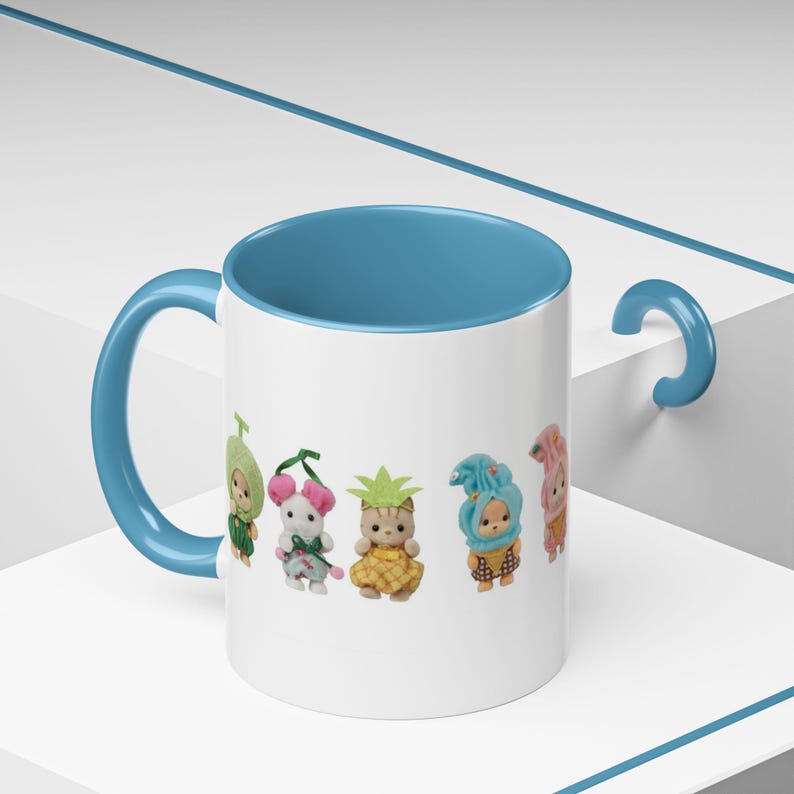 Calico Critters Sylvanian Families Ceramic Mug, Pastel Food Dress Up Characters imagem 7