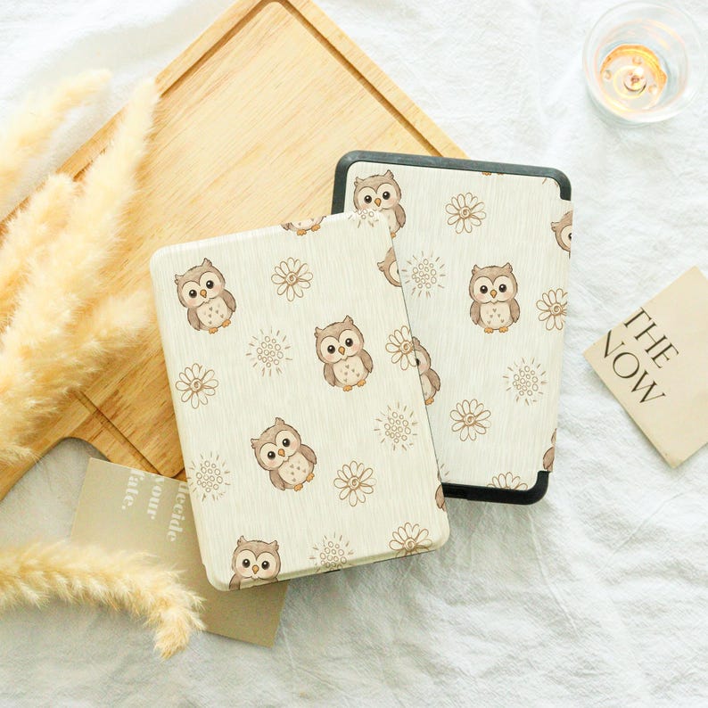 Cream Cute Owl Doodles E Reader Case, Personalized Cover Gift ...