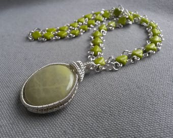 Short wire wrapped necklace with Serpentine pendant in Victorian style