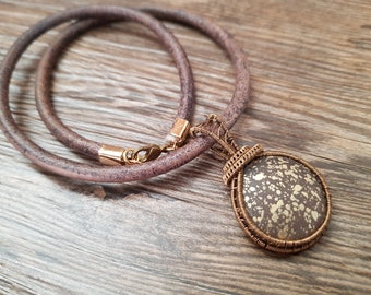 Leather necklace vintage style brown nature gold cobochon wire wrapped - wire wrap pendant