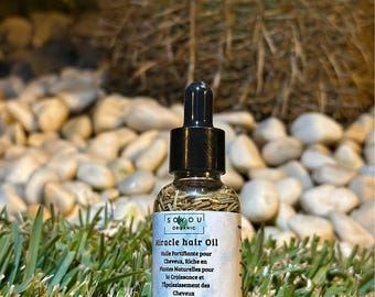 Olio Miracoloso per Capelli – Miscela di Erbe Marocche per la Crescita e lo Spessoramento dei Capelli / Olio Naturale Anticaduta / Olio di Argan, Ricino, Cocco e Mandorla