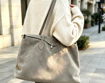 Vintage Coach Oversized Travel Overnighter Shoulder Bag in Smooth