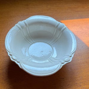 Vintage Treasure Craft White Stoneware Serving Bowl