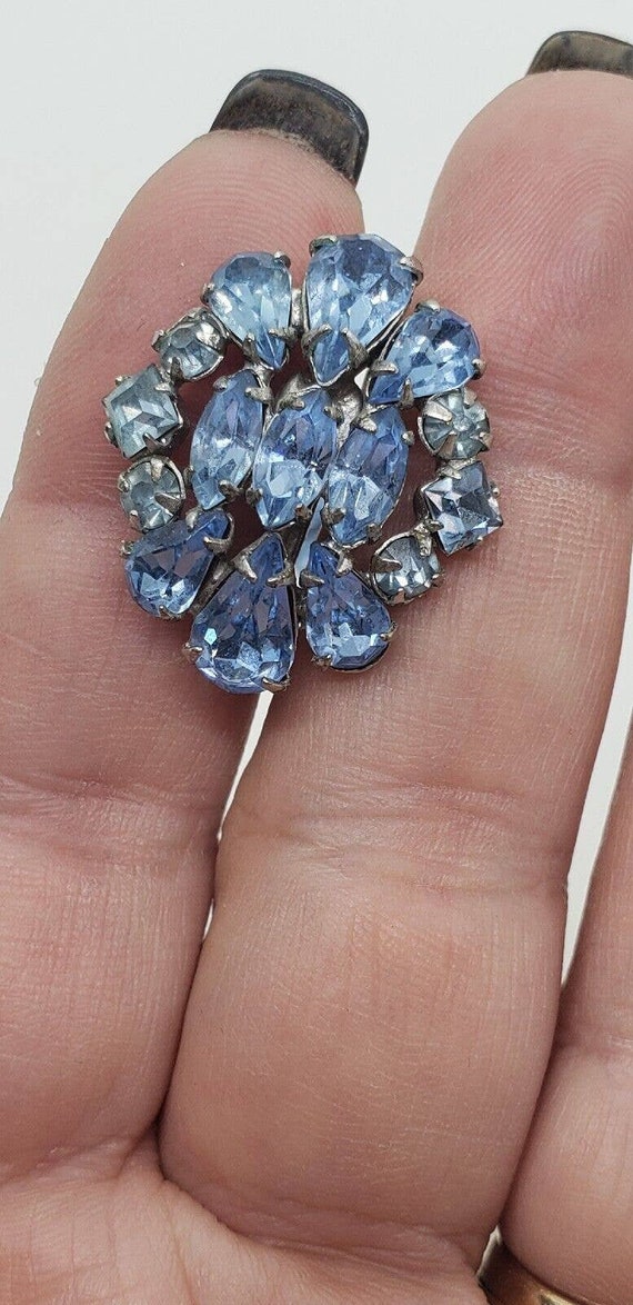 Vintage Earrings Rhinestone Baby Blue Rhodium Pla… - image 8